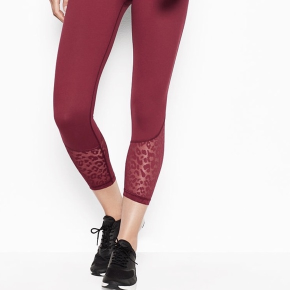 Victoria's Secret Knockout Capri Leggings Cheetah Print Mesh - Picture 11 of 11